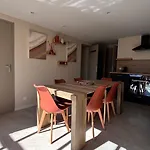 Kamp alanı Cosy 6 Personnes